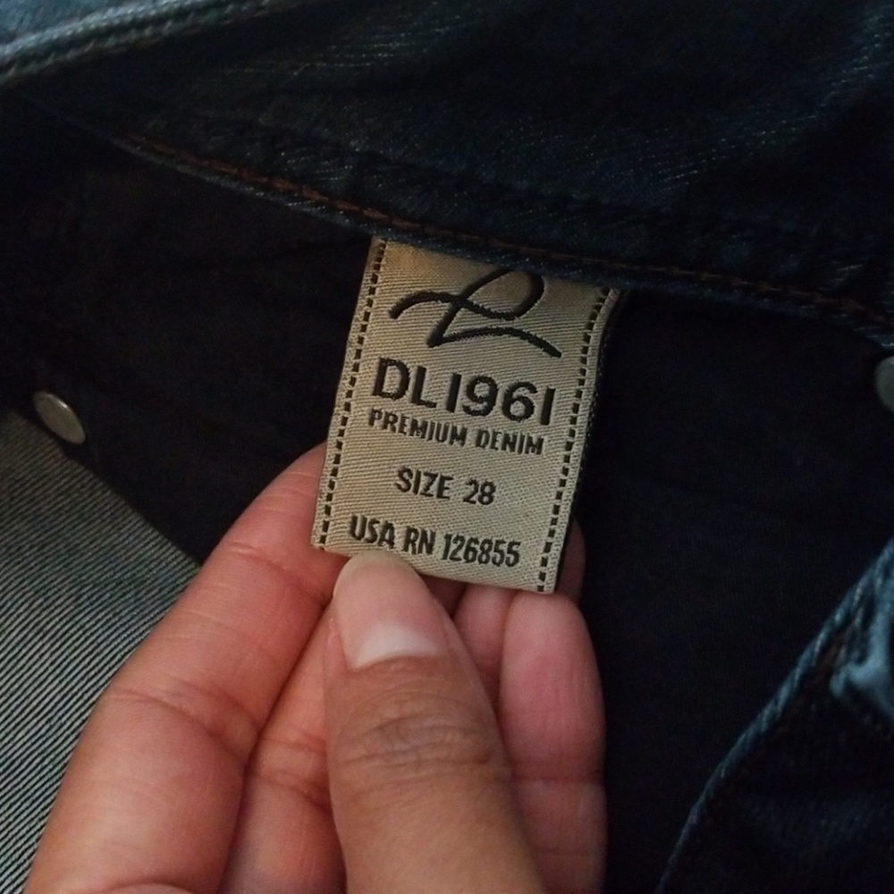 Jeans - Picture 5 of 5